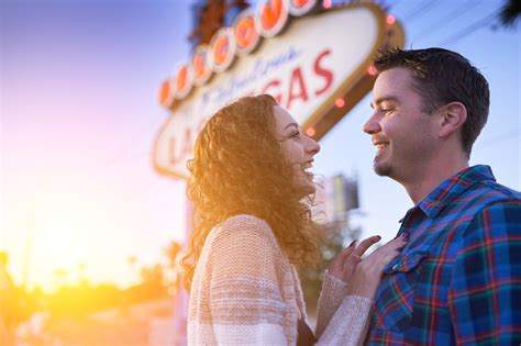 mujeres en las vegas nv en busca de hombres|Buscar Pareja en Las Vegas, Conocer Gente en Las Vegas